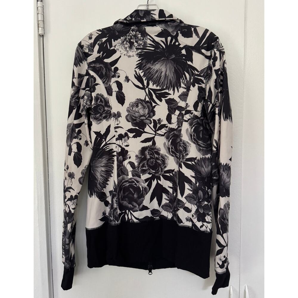 Lululemon Nice Asana Jacket Brisk Bloom Black White Size 10 - Picture 4 of 5
